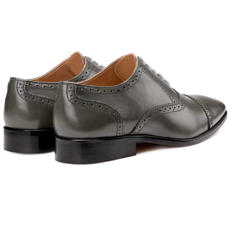 The Boston Toecap Oxfords In Gray