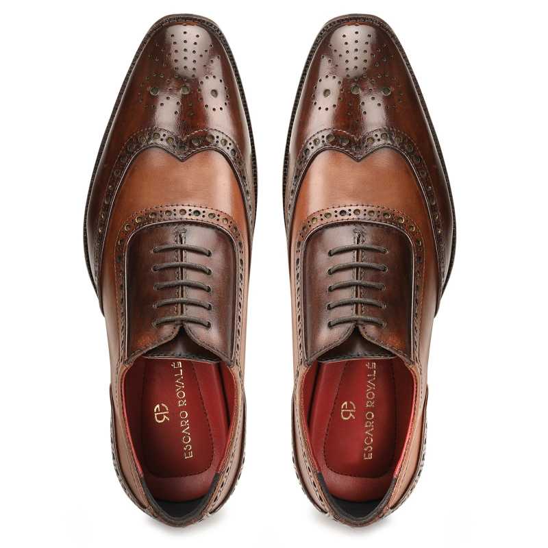 The London Wingtip Brogues In Brown-Tan