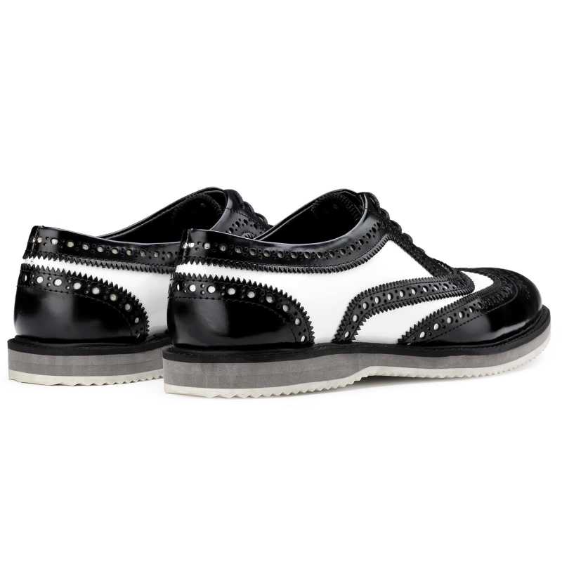 The Golf Designer Brogue In Black White