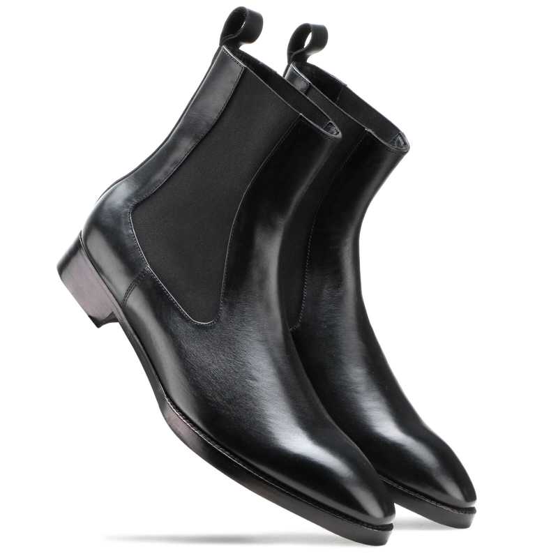 Sable Chelsea Boots in Black