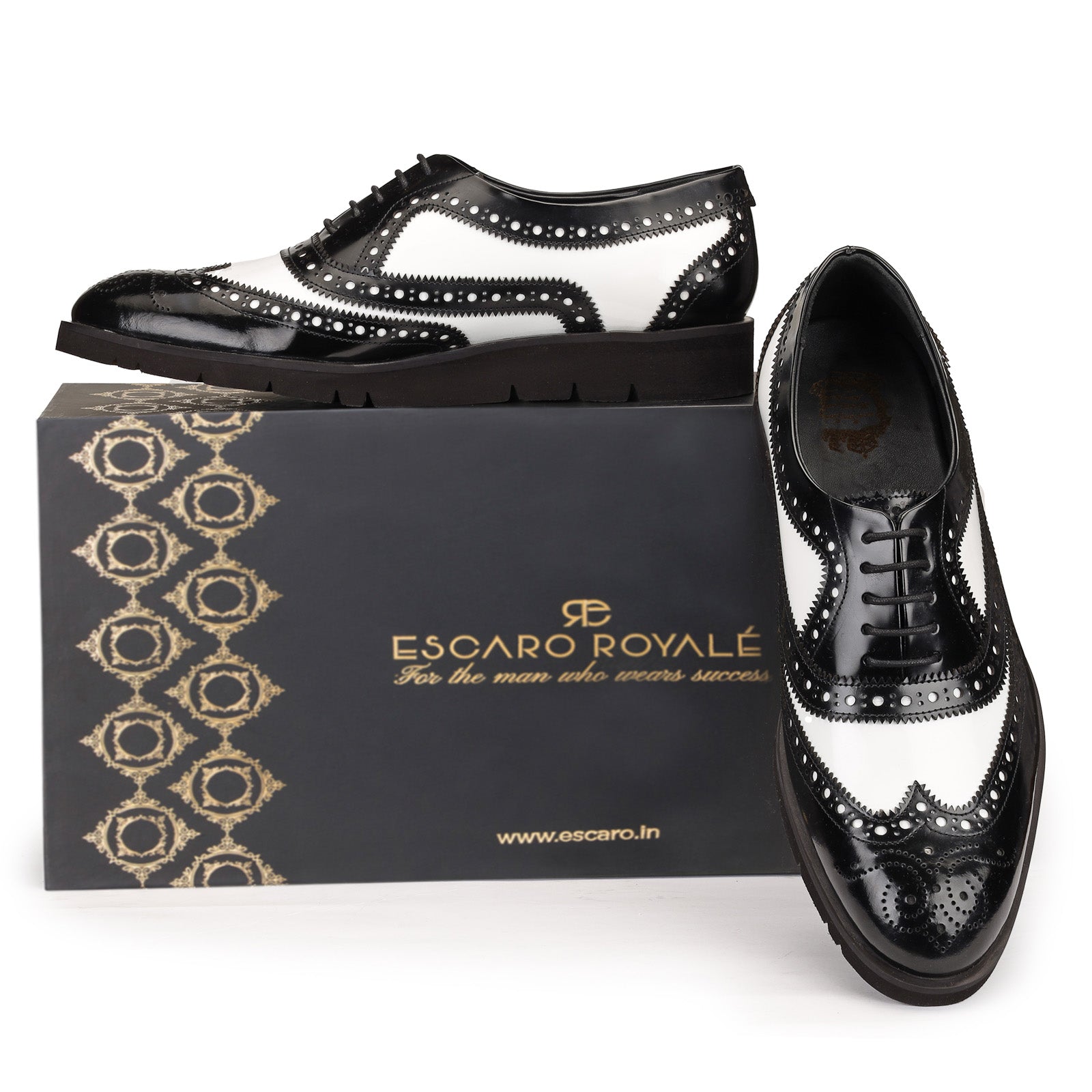 Ligero Golf-Style Black-White Oxford Shoes