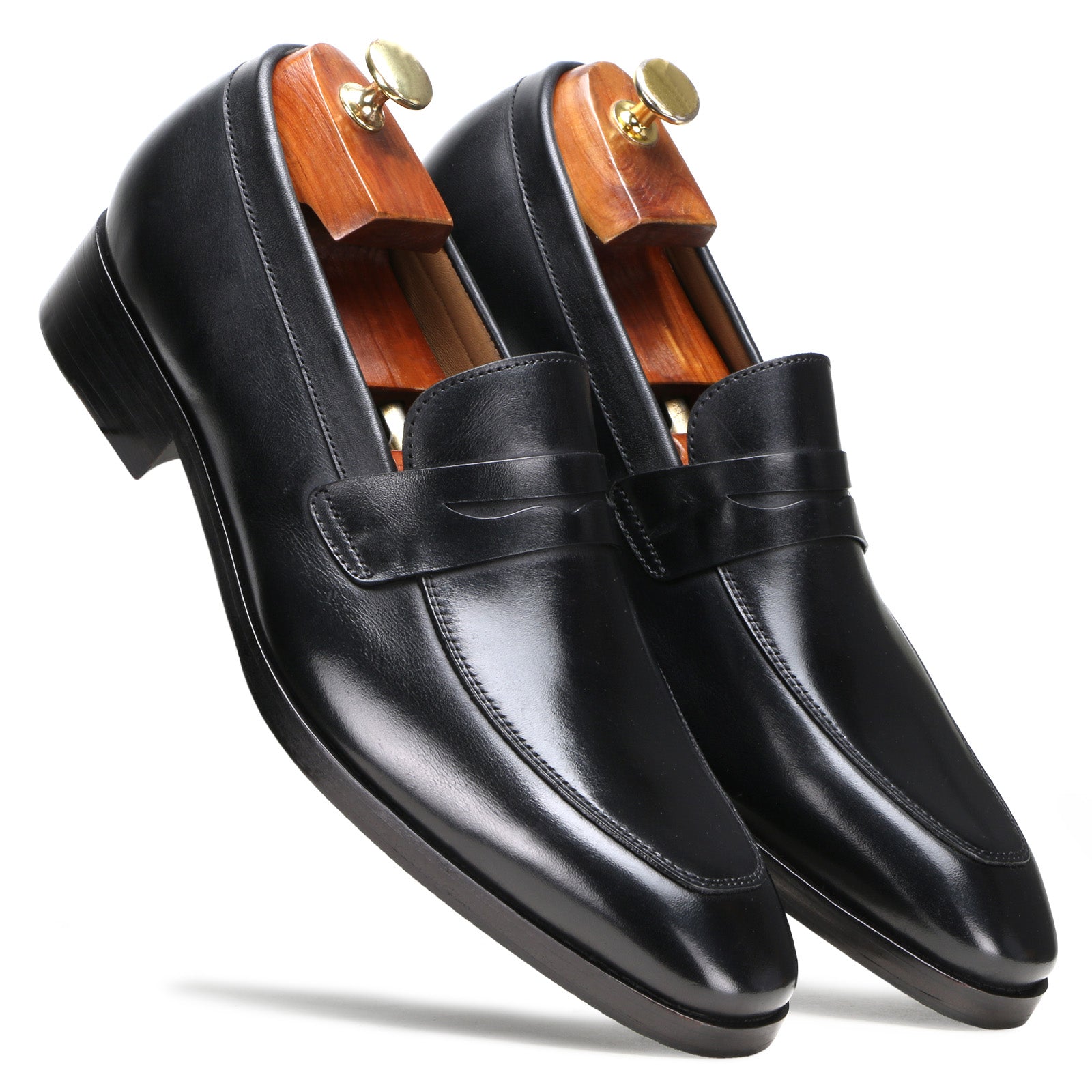 The Flint Penny Loafer In Black